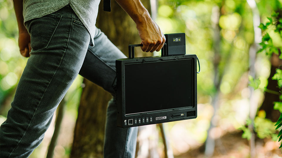 1303 HDR V-Mount Kit – SmallHD